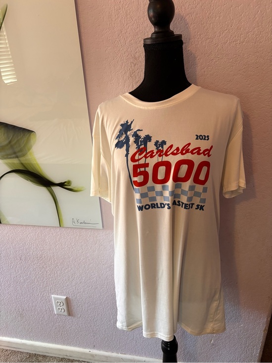Tops - Women’s race shirt size 2XL